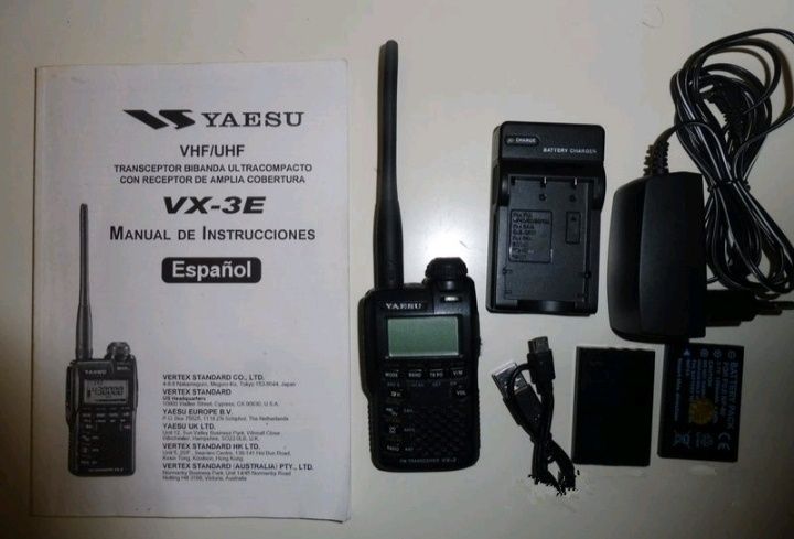 Yaesu VX-3E