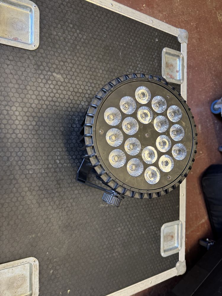Pary Led Lightgo 18x15W RGBWA