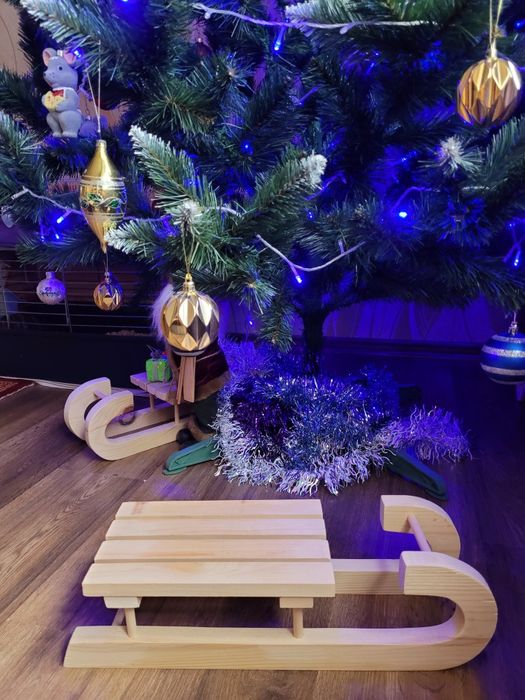 Санчата новорічний декор