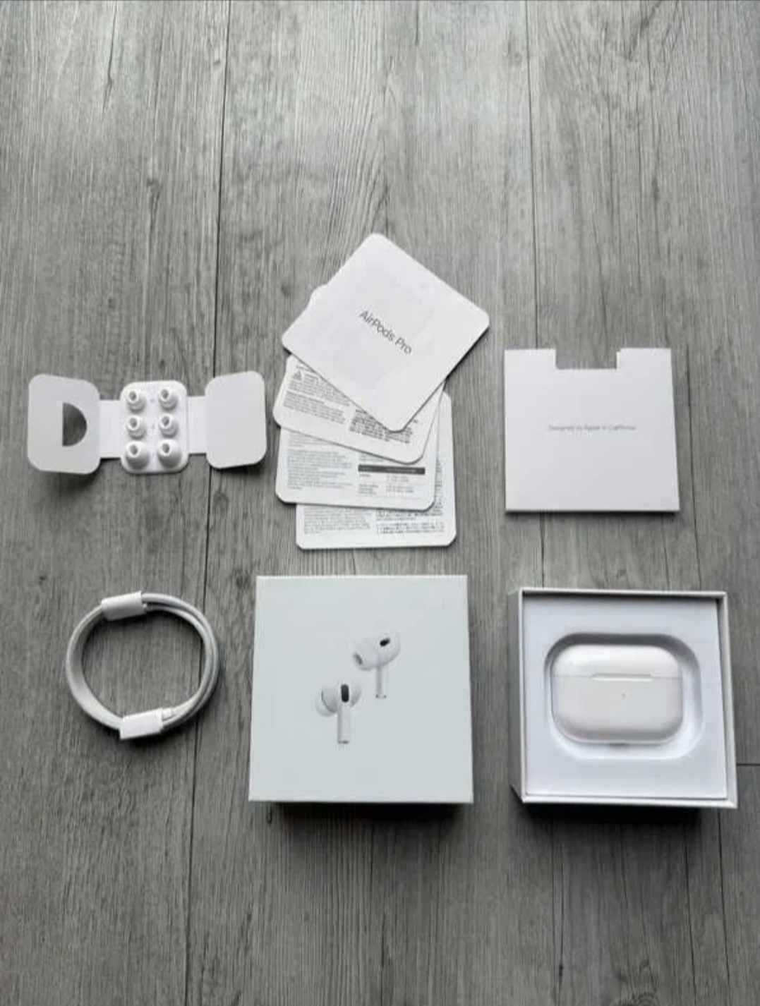 Airpods pro 2  słuchawki
