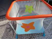 Parque colorido para bebe/criança