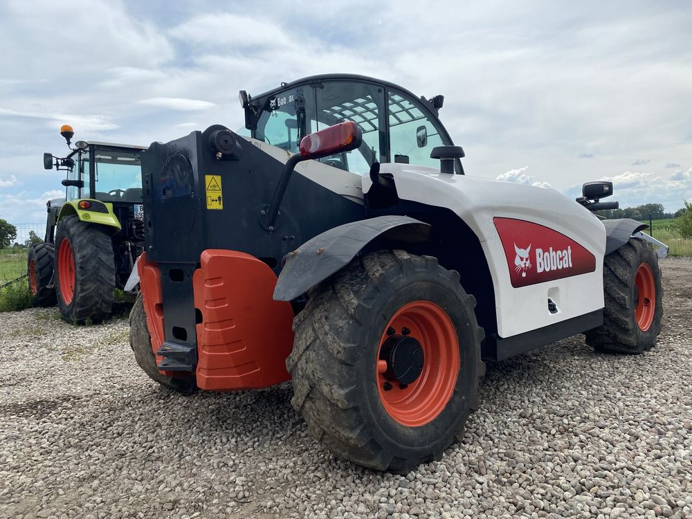 Bobcat  470 mlt i inne