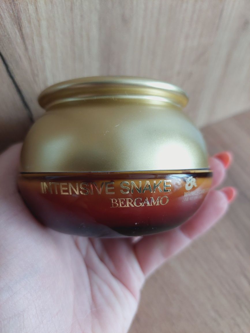 Krem przeciwzmarszczkowy do twarzy Bergamo intensive snake raz użyty