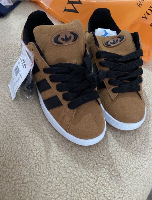 Кросівки чоловічі продам