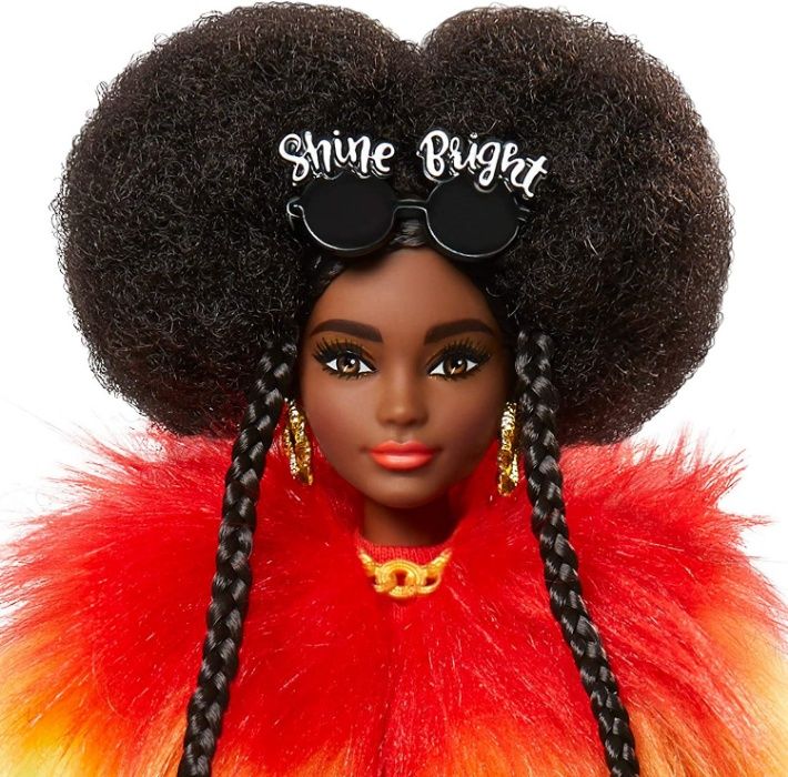 Barbie Кукла Барби Экстра Стильная Модница в радужной шубке мулатка