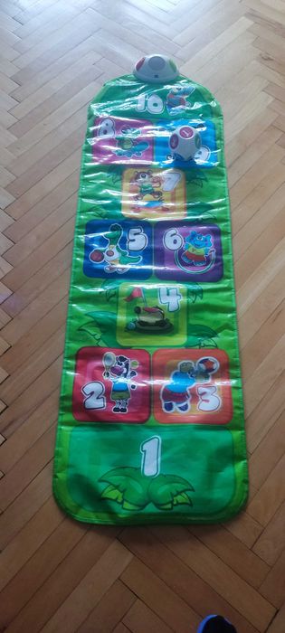 Chicco mata do gry w klasy