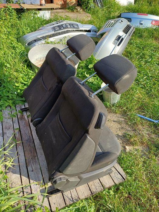 Opel astra H купе пепедні сідушки сидіння крісла