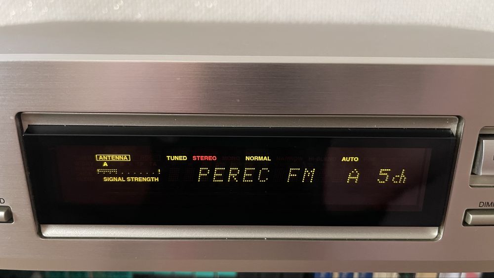 Onkyo integra A-9211,T-4711