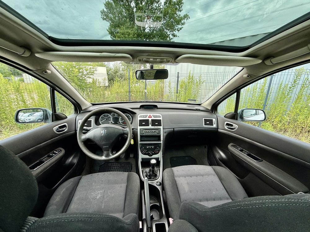 Peugeot 307 SW 2.0 HDI * Klima * 2004 * 7-Osob * Panorama * Alu