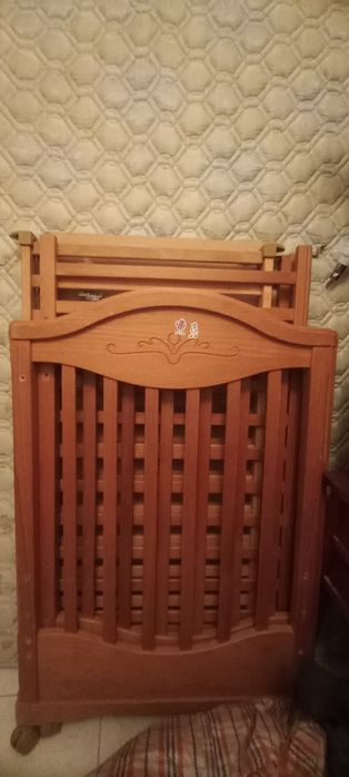 Berço Bebé grades madeira