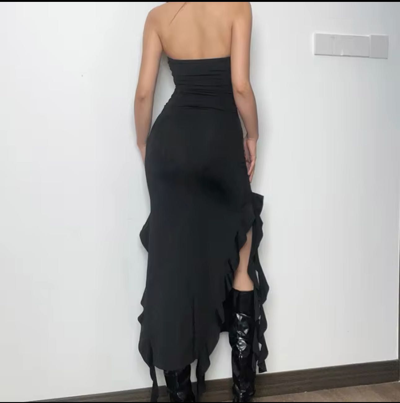 Сукня з воланами рюшами асиметрична чорна y2k zara