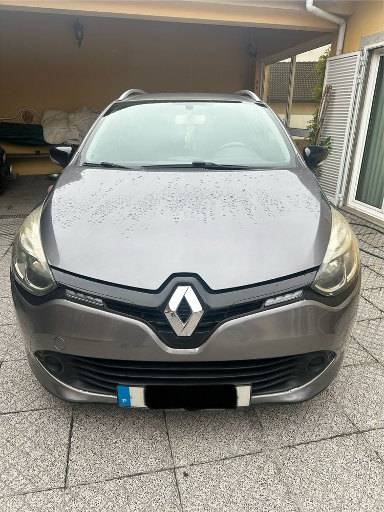 Renault clio 1.5 DCI diesel 2014