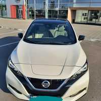 Продам электромобиль Nissan leaf 62 кВт батарея