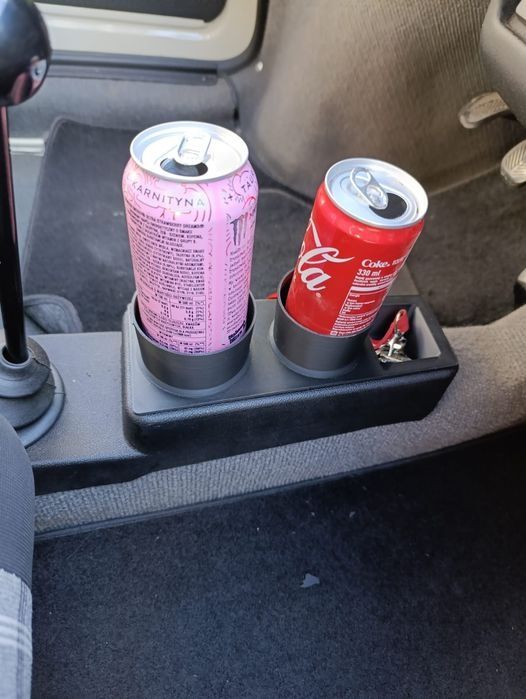 Uchwyt na napoje Fiat 126. Cupholder