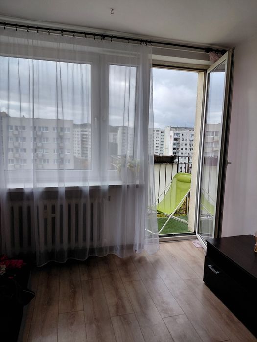 Kawalerka słoneczna z balkonem Żabianka po remoncie