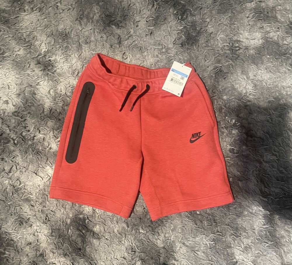 Nike Tech Fleece шорти