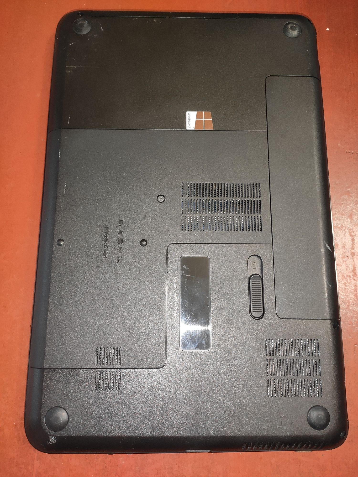 Бюджетный игровой Hp g6-15,6" А4-3,2Ггц,видео 3Гб,диск 720Гб,АКБ рабоч