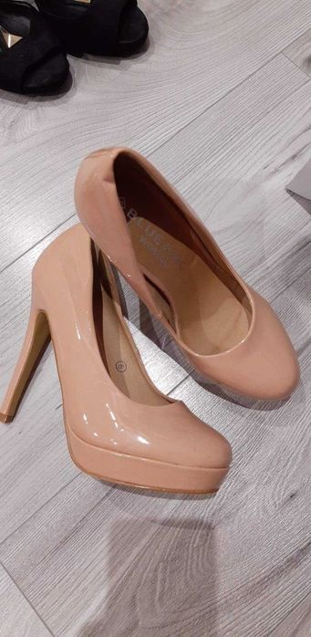 Buty 38