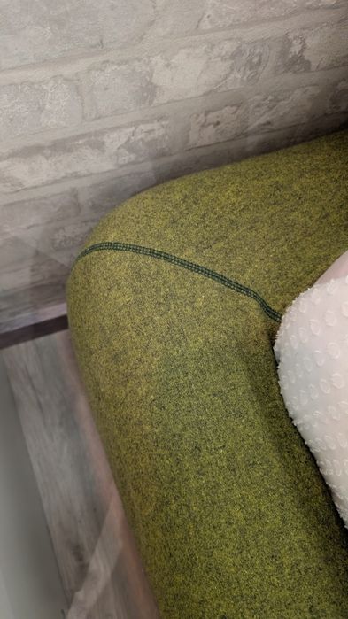 Cama 160x200cm IKEA capa verde com estrado