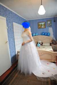 Весільна сукня 46-48 розміру