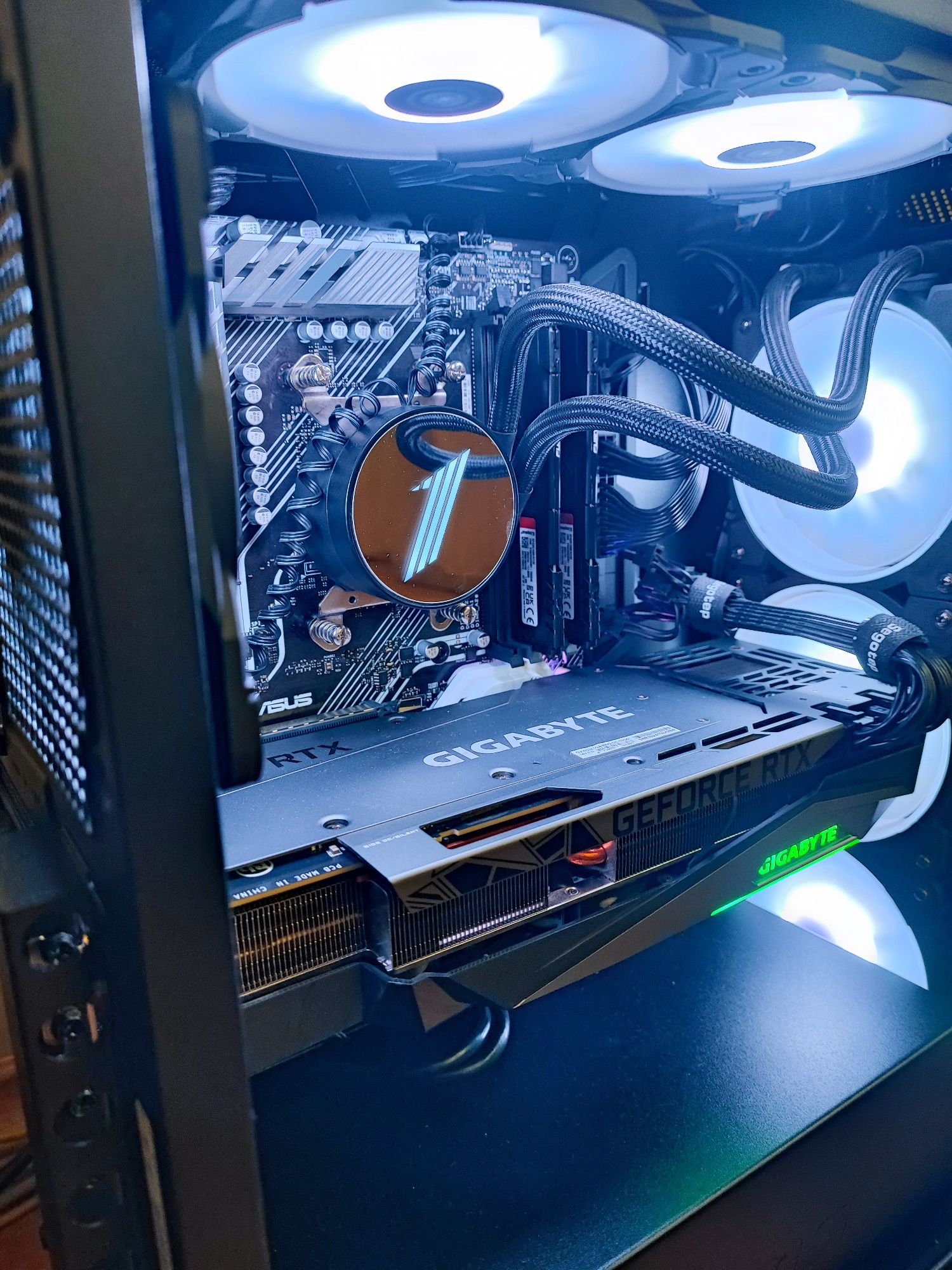 Продам Ігровий ПК Ryzen 9 5950x , RTX 3080Ti