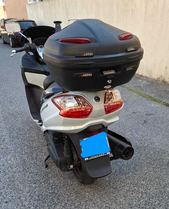 Mota MAX SYM 400i