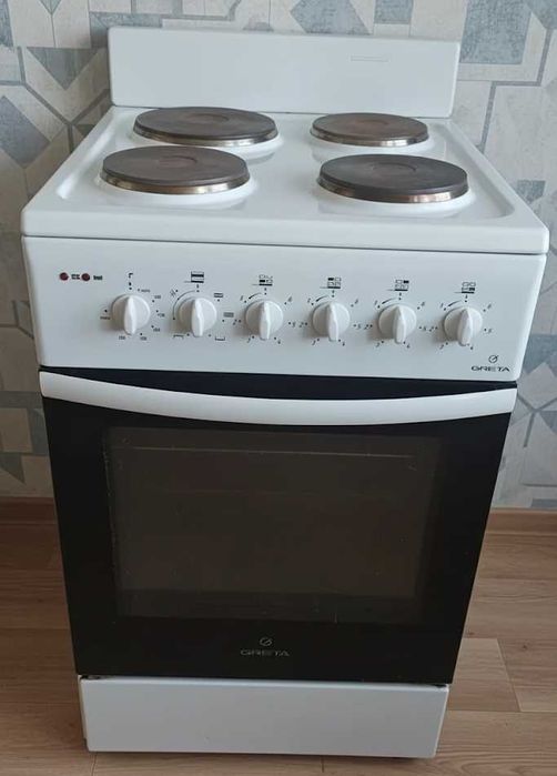 Плита електрична Greta 1470 состояние хорошее