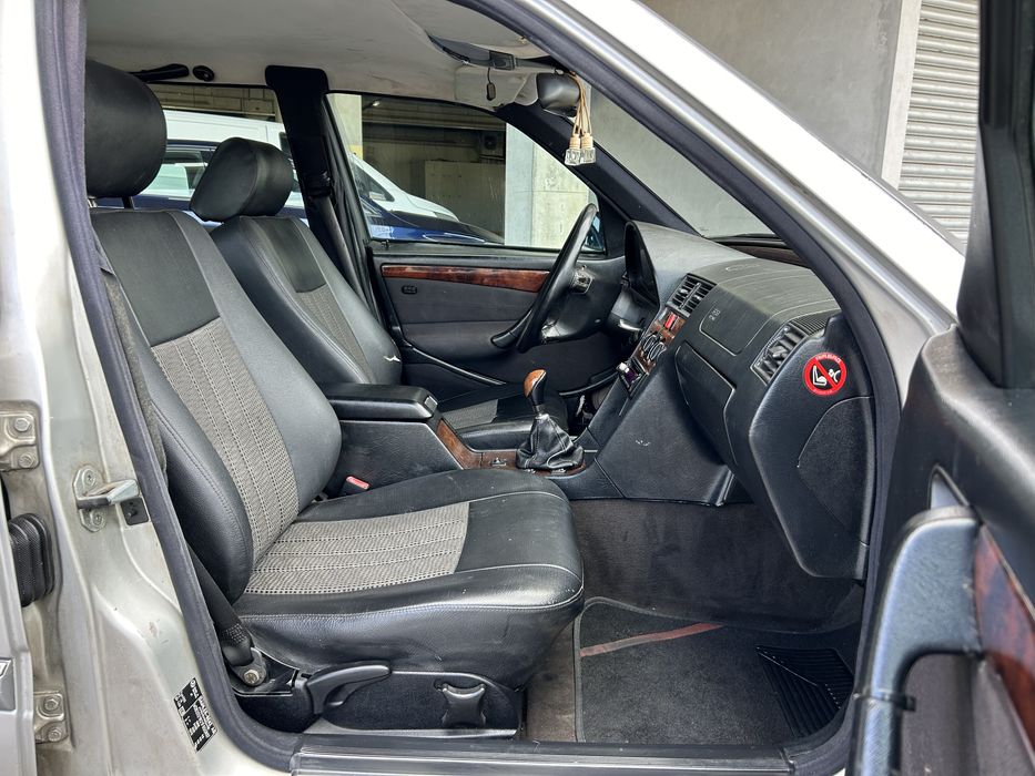 Mercedes c220d impecavel