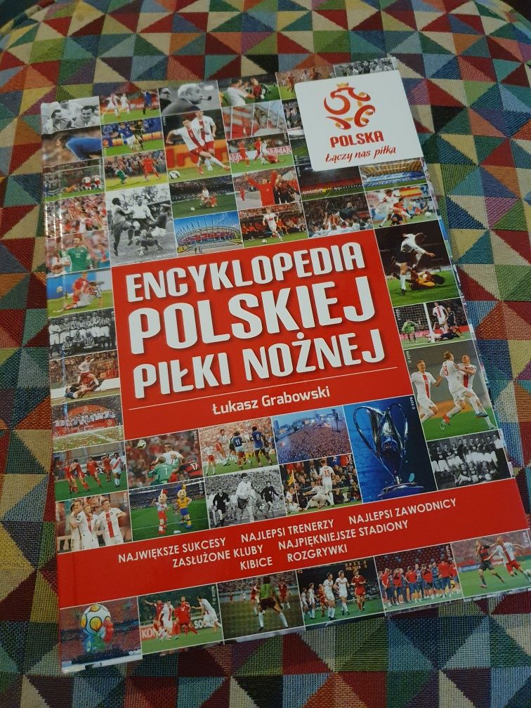 ENCYKLOPEDIA Polskiej Piłki Nożnej - Łukasz Grabowski - format A4
