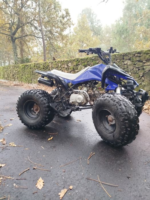 Moto 4 110cc Semi-Automática