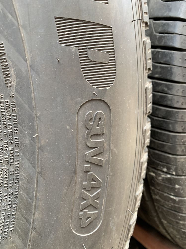 Літні шини 255/70R18	GoodYear EfficientGrip SUV 4*4 demo