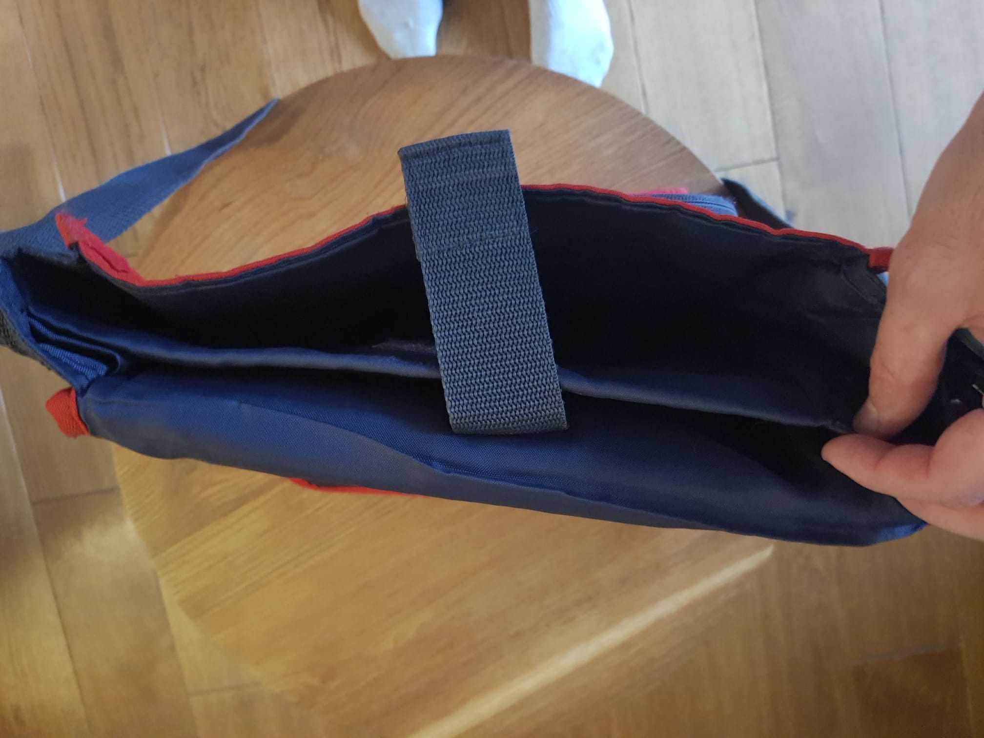 Torba na ramię IKEA, czerwona, kieszeń na laptopa
