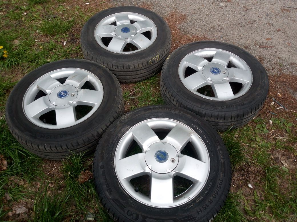 Alufelgi Punto Grande 15 4x100 koła 195 60 Wysyłka Tanio