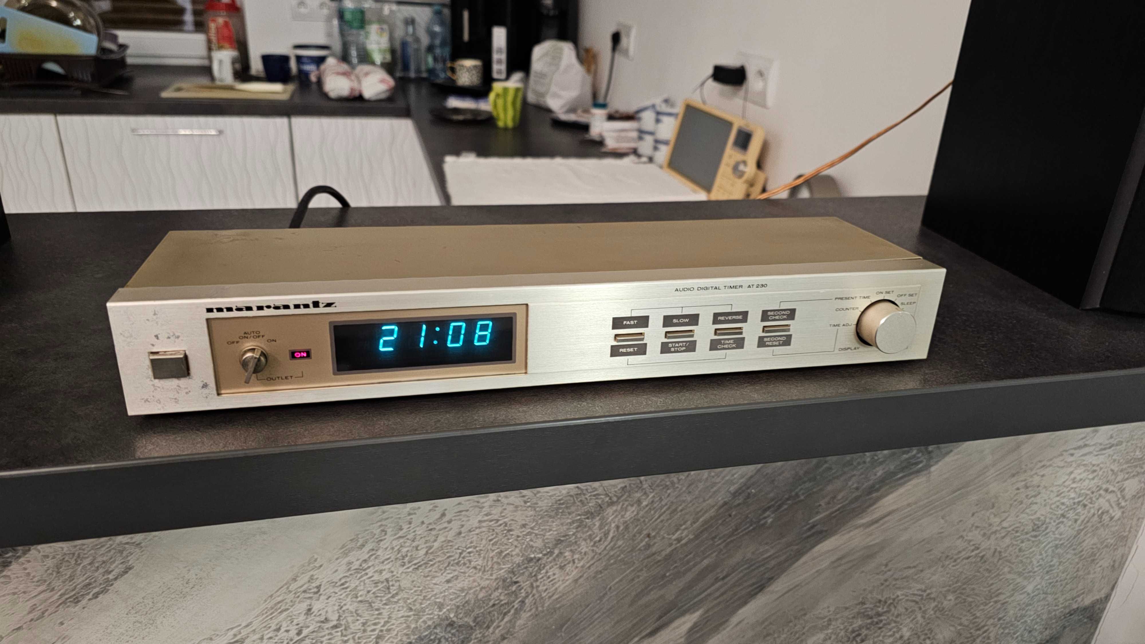 MARANTZ AT-230 Timer w kolorze szampańskim Made in Japan