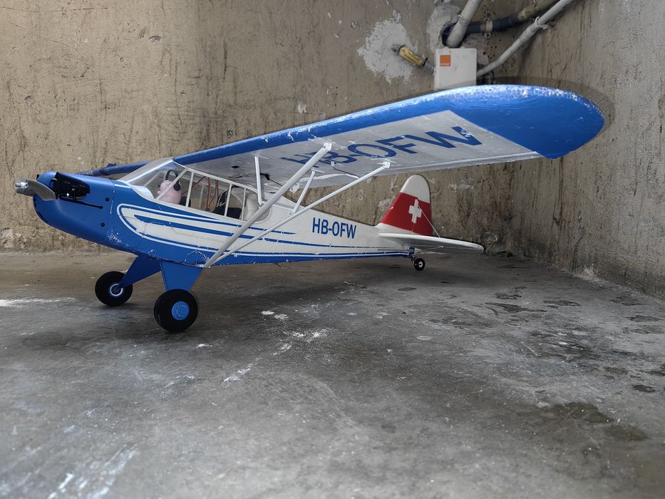 Swiss J-3 Piper Cub EPO 1400mm + pływaki samolot RC