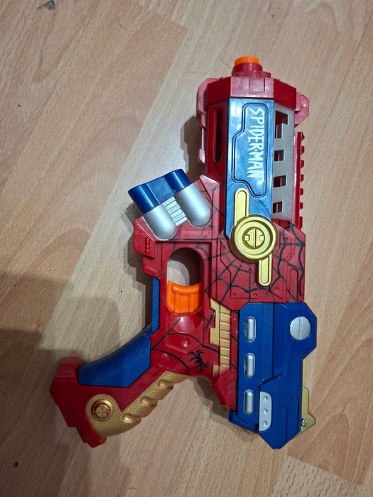Pistolet Spiderman