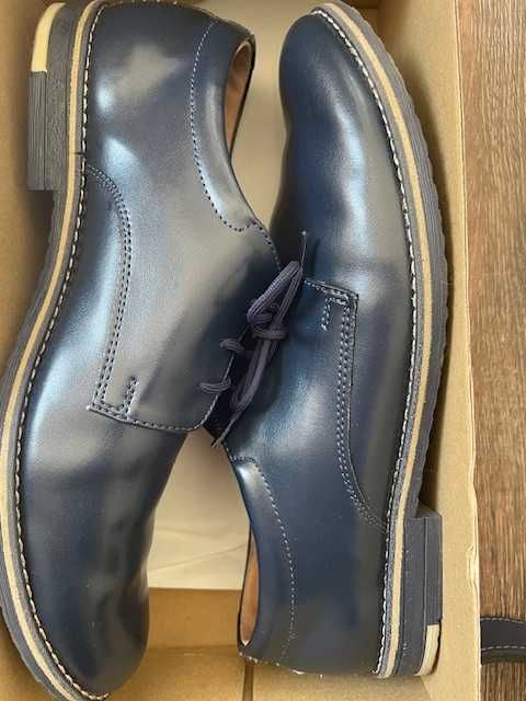 Buty wizytowe chłopięce granatowe roz. 38