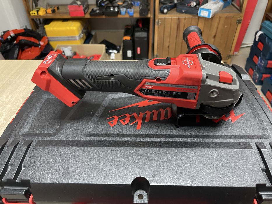 Milwaukee M18 FSAG125XB / безщіткова болгарка Мілвокі 18V