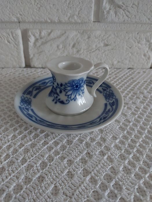 Wzór cebulowy świecznik.