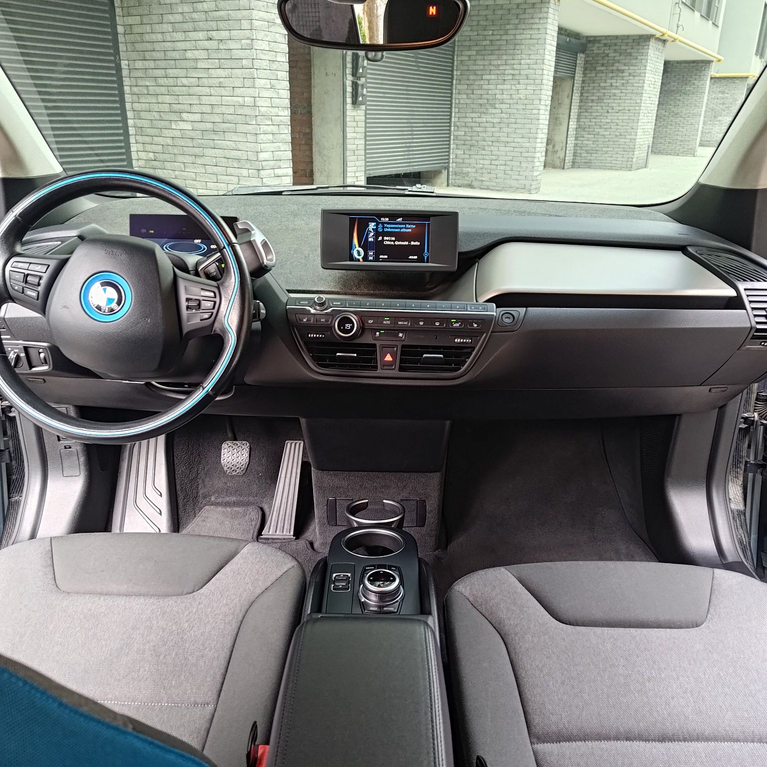 BMW i3, e-drive 33 kWh