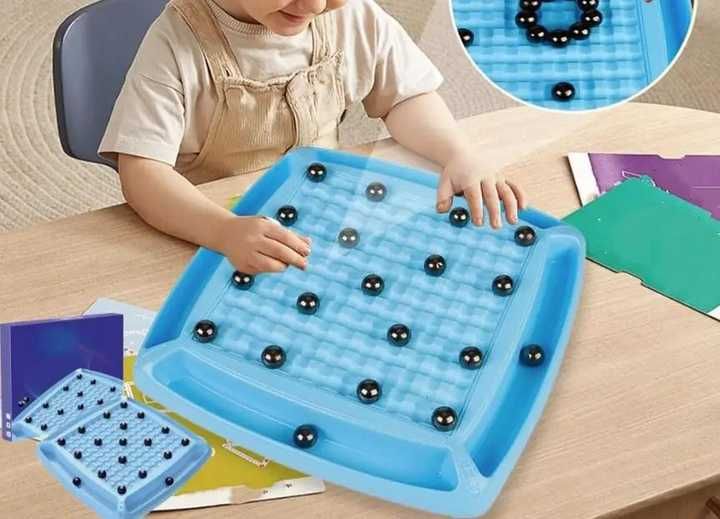 Розвивальна гра магнітні шахи / Магнітний бій / 7х7 та 11х11