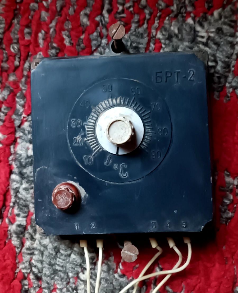 Регулятор температури БРТ-2-05А-Н1 з датчиком термопари