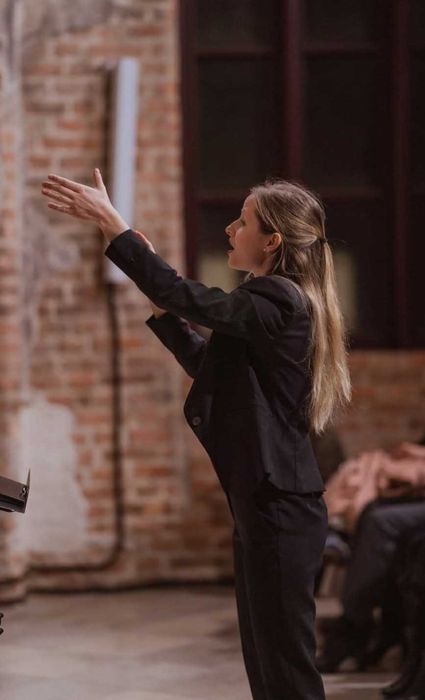 Lekcje gry na pianinie, lekcje śpiewu, oprawa ślubna