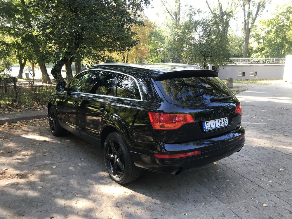 Audi Q7 3.0 TDI 233 km. Mega stan i wyglad .