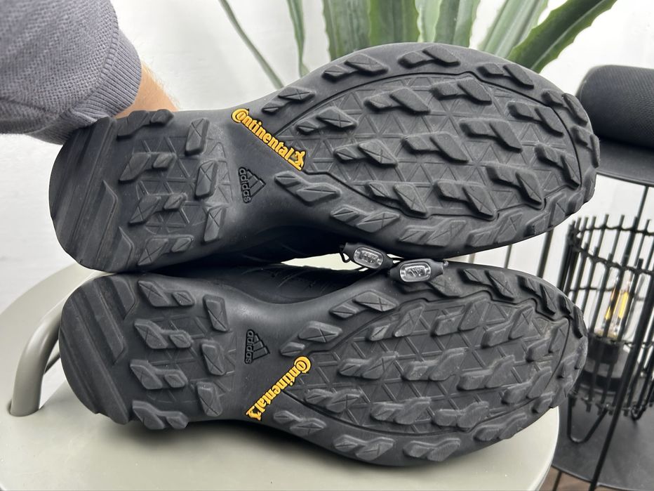 Оригінал! Кросівки Adidas Terrex Gore Tex 42.5 розмір М06023