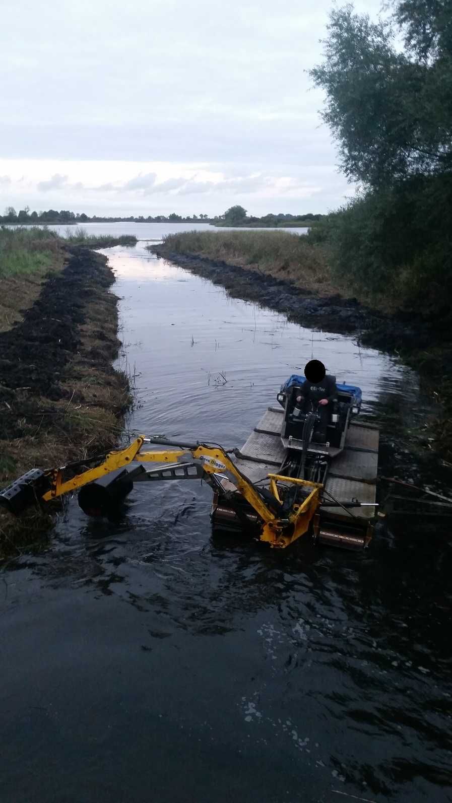 Koparka pływająca, kopanie stawów, rowy, bagna, refuler