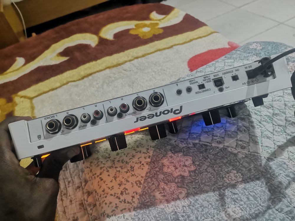 Pioneer RMX 1000