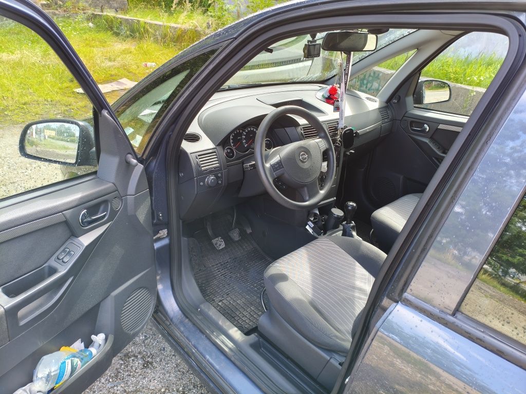 Opel Meriva 1.6 benzyna, Klima, elektryka, niski przebieg