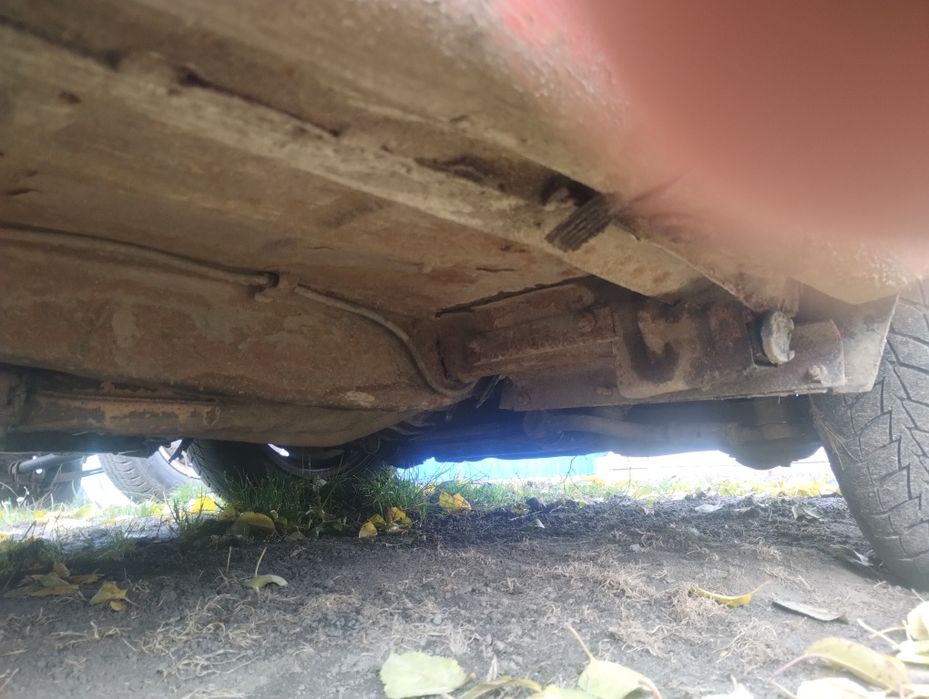 Продам Москвич 2140