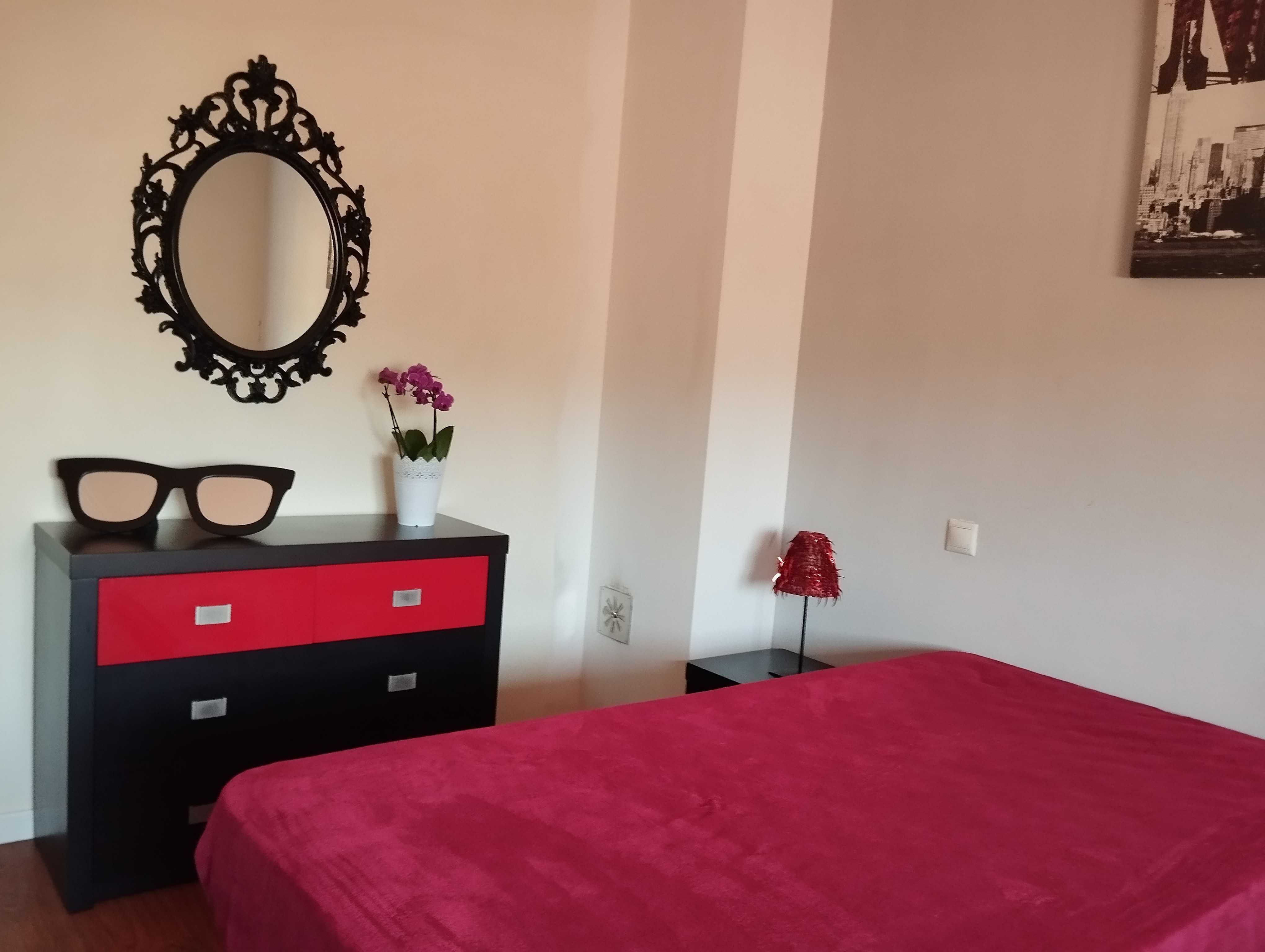 quarto Individual  em sta. marta, a 9 km de viana